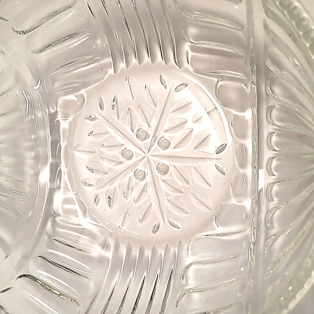 Vtg Fifth Avenue Crystal‎ Christmas Ornament Shaped Snowflake Serving Bowl/ Dish